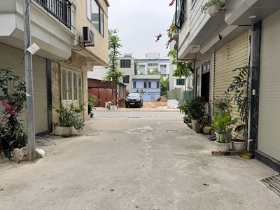 Đất vàng TĐC Ngọc Thụy: 30m2 vuông vức, cạnh trường Việt Pháp, hạ tầng đỉnh cao 6