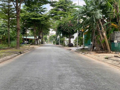 Lô đất KDC Phú nhuận phước long B DT 300m vị trí đẹp giá tốt 0