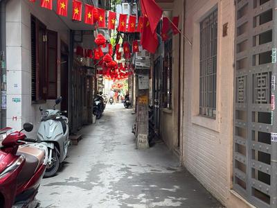 Hoàng Quốc Việt Thụy khuê 48m2 Ngõ thông Nhà 2 Thoáng 0