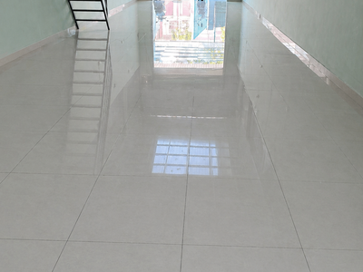 Nhà mặt tiền Linh Đông diện tích lớn 125m phù hợp kinh doanh giá tốt 2