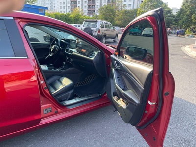 Bán Mazda 6 2018 2.0 1