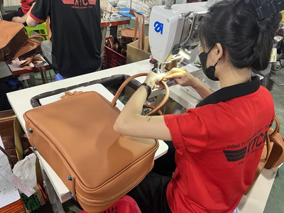 Thương Hiệu Tìm Xưởng Sản Xuất Phụ Kiện Thời Trang Uy Tín - Có Xuất VAT 17