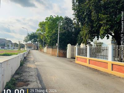 Lô đất 100m  nằm trên trục chính, vị trí cực đẹp Cổ Đông 1