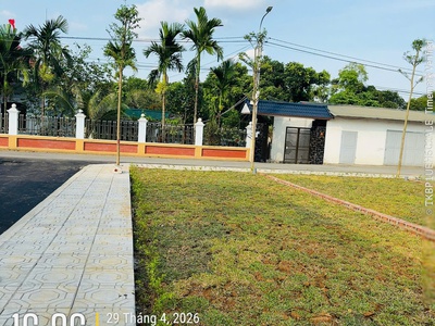 Lô đất 100m  nằm trên trục chính, vị trí cực đẹp Cổ Đông 4