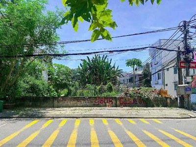 Bán lô đất 3 mặt tiền sơn trà, phó đức chính, 299m , sát biển, giá 36 tỷ 0