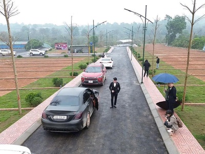 Bán đất thổ cư 100m  sổ đỏ tại quốc oai, hà nội. mặt tiền 6m, dài 16m. giá 3.5 tỷ. lh: 0948558676 3