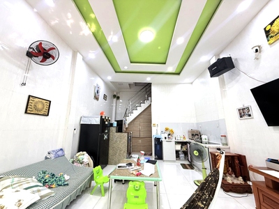 Nhà giá rẻ bình chiểu   45m  3 tầng 2pn   hẻm ô tô cách mặt tiền 30m   gần chợ nông sản thủ đức 3