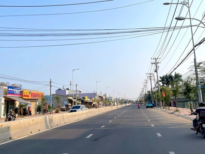 Cần bán 76m2 3,5x21,5 nhà cấp 4 mt đường nguyễn cửu phú 0