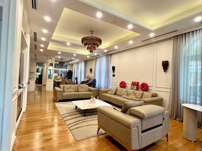  giảm sốc 3 tỷ   giá mới chỉ 65 tỷ    biệt thự vip khu compound   góc 2 mặt tiền   nguyễn 2