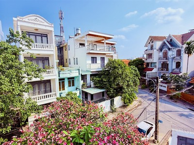 Biệt thự chdv cao cấp, góc 2 mặt tiền, gần bờ kênh tham lương, dt 320m2, 4 tầng giá 39 tỷ 4