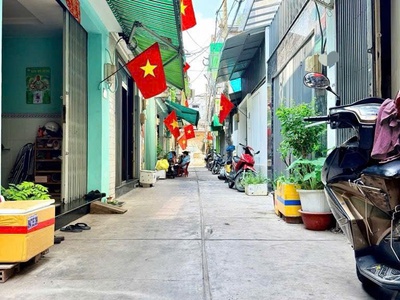 Hẻm 2/ - 3 tỷ nhỉnh - bình tân - nhà mới - sát mặt tiền - giáp quận 6 - gần trường học,siêu thị - 0