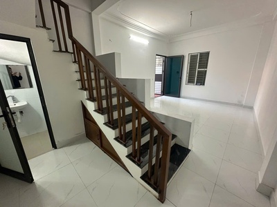 Chỉ hơn 2ty có ngay căn nhà 2 tầng sát đan phượng. 0