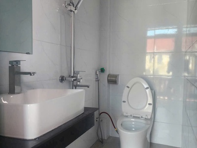 Chỉ hơn 2ty có ngay căn nhà 2 tầng sát đan phượng. 4