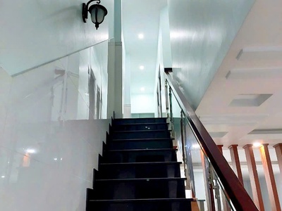 Cần bán 103m2 nhà 1 tấm đẹp lung linh hẻm xe tải 3