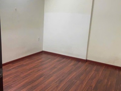 2.5 tỷ   2pn 2wc   sổ riêng   mặt tiền dương thị giang. 3