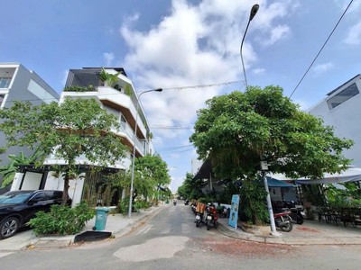 Đất nền đào sư tích, 108m2, giá 6.85 tỷ, sổ riêng, xây dựng tự do 2