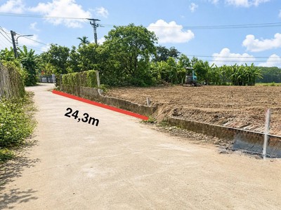 Lô góc 3 mặt tiền QL14G - ngang 21m - giá chỉ 1ty6xx 2