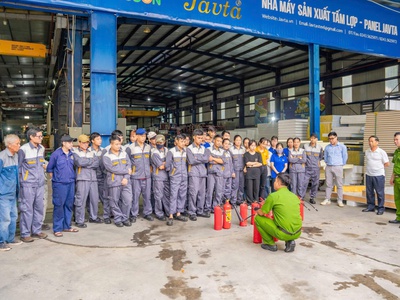 Cần chuyển nhượng nhà máy hoạt động sẵn tại: 2