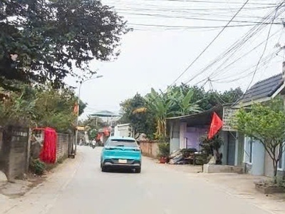 Chính chủ bán hơn 100m2 đất full thổ cư gần ql21 - sổ vuông nở hậu 0