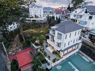 Bán biệt thự view đồi hiếm   2 mặt tiền hoàng hoa thám   yên thế, trung tâm đà lạt 4