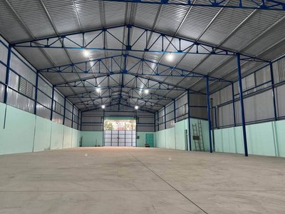 Cho thuê nhà kho 600M tại Hoà Xuân sẵn điện 3 pha giá chỉ 30 triệu 0