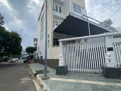 Bán nhà góc 2mt an phú quận 2. 172m2 - hầm 4 tầng - 2mt đường lớn 1