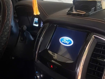 Ford Ranger Wildtrak Nhập Thái 2019   Màu Bạc 7