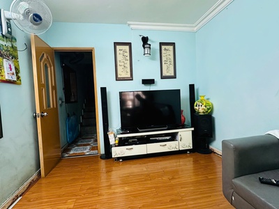 Cực hiếm - Mặt đường Hoàng Quý - kinh doanh buôn bán tốt - 3 tầng - giá 2,5 tỷ 2