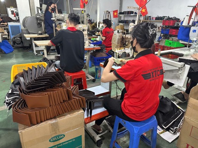 Ví Da Bò Thật - Nguồn Sỉ Trực Tiếp - Hàng Chuyên Xuất Khẩu 12