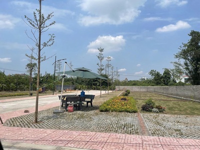 Lô đất xây trọ cạnh chợ hoà lạc dòng tiền sẵn, nằm trong khu dân cư 3