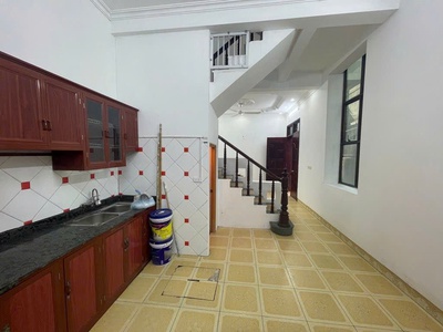 Nhà Đẹp 45m mỹ đình 5 tầng - Sổ đỏ - Kinh Doanh - Loanh Quanh 8xty 0