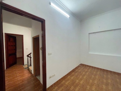 Nhà Đẹp 45m mỹ đình 5 tầng - Sổ đỏ - Kinh Doanh - Loanh Quanh 8xty 2
