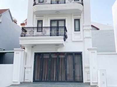Mã o2241  siêu phẩm villa sát giga mall   chỉ 17.x tỷ 0