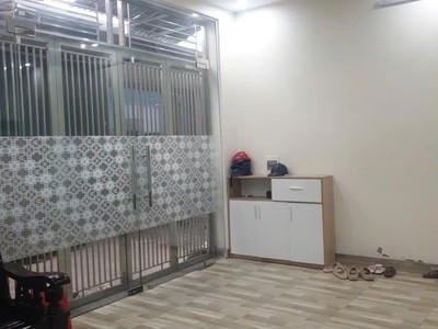 Bán nhà 3 tầng ngõ đường Nguyễn Văn Linh, ph Thanh Bình, TP HD, 40.3m2, mt 5.65m, 3 ngủ 1