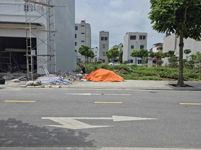 Bán đất khu Quang Giáp, Đại Lộc 1, ph Thạch Khôi, TP HD, 85.5m2, mt 4.5m, giá chỉ 3.4x tỷ 3