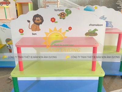 Kệ góc mầm non, kệ cá nhân mầm non 3