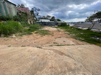 Đất đẹp trung tâm view thoáng giá hấp dẫn 0