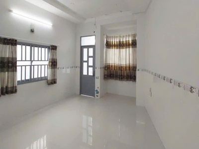  nhà mới 61m2 bến vân đồn- chỉ 5.8t- giao thương quận 1 và quận 8 chỉ 2p- kế bên đại học nguyễn 2