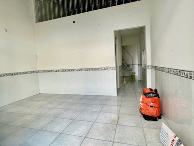 Bán nhà hiếm ngang 6m   sát mặt tiền q4   chỉ 6.5 tỷ 0