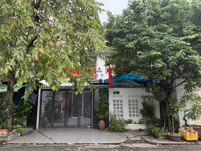 Nhà 8x18m trệt   lửng   1 Lầu đường 39 Phường Tân Quy Q7. giá 29 tỷ 0