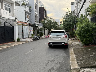 Nhà 8x18m trệt   lửng   1 Lầu đường 39 Phường Tân Quy Q7. giá 29 tỷ 1