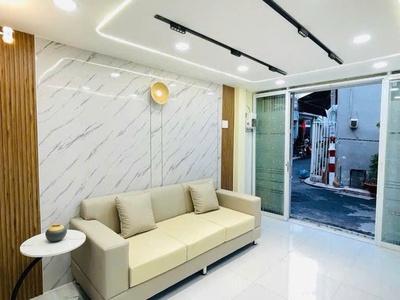 Nhà Đẹp Ở Ngay, 3 Tầng, Lô Góc Không Lộ Giới, Đường Hẻm Nhựa 4 m, Ngay Trung Tâm Tân Phú. 0
