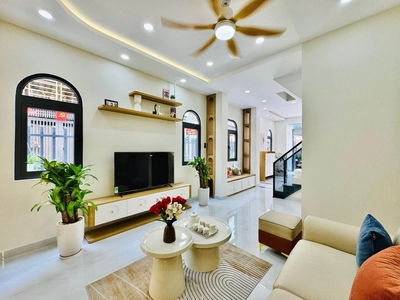 L2246   siêu phẩm lô góc - view đỉnh chóp  2