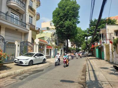 Cho thuê mặt bằng 2 mt phan bội châu, 120m2, 28tr, tl 0