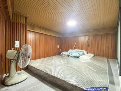 Nhà riêng nguyên căn cho thuê quận 10 - 2pn - 13tr 3