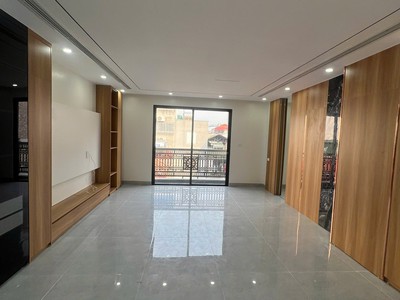 Bán 50m - 7 Tầng - 4.2m.Mặt Tiền. Hồ Tùng Mậu Nam Từ Liêm 2