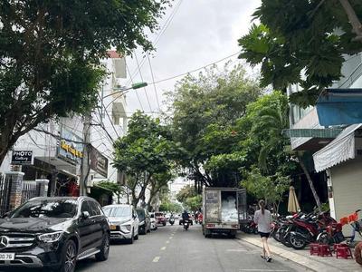 Cho thuê mặt bằng kinh doanh Lê Đại Hành Nha Trang dt 400m Giá thuê: 100 triệu/tháng 1