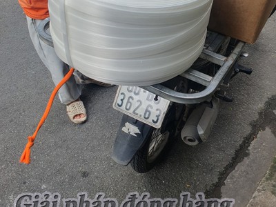 Dây đai Composite 16mm cuộn dài 850 mét chắc như dây đai thép, chịu được tải trọng hàng lớn 1