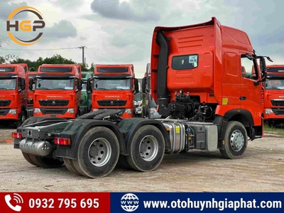 Xe đầu kéo Howo Sitrak T7H 440HP giá tốt 4