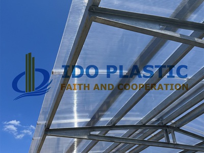 Ứng Dụng Của Nhựa Polycarbonate Trong Xây Dựng 1